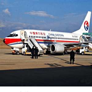 肥东白龙机场物流航空快运业稳步发展的原因是什么？